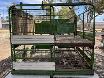 2 Deck Sheep Crate