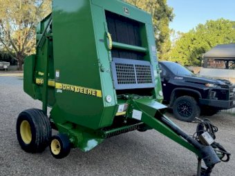 John Deere 466 Silage Special Round Baler