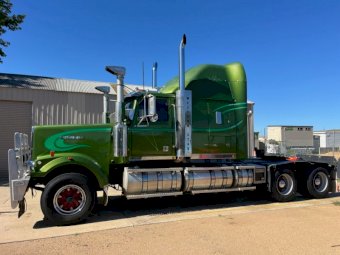 2003 Western Star 4900EX  Prime Mover
