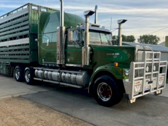 2003 Western Star 4900EX  Prime Mover
