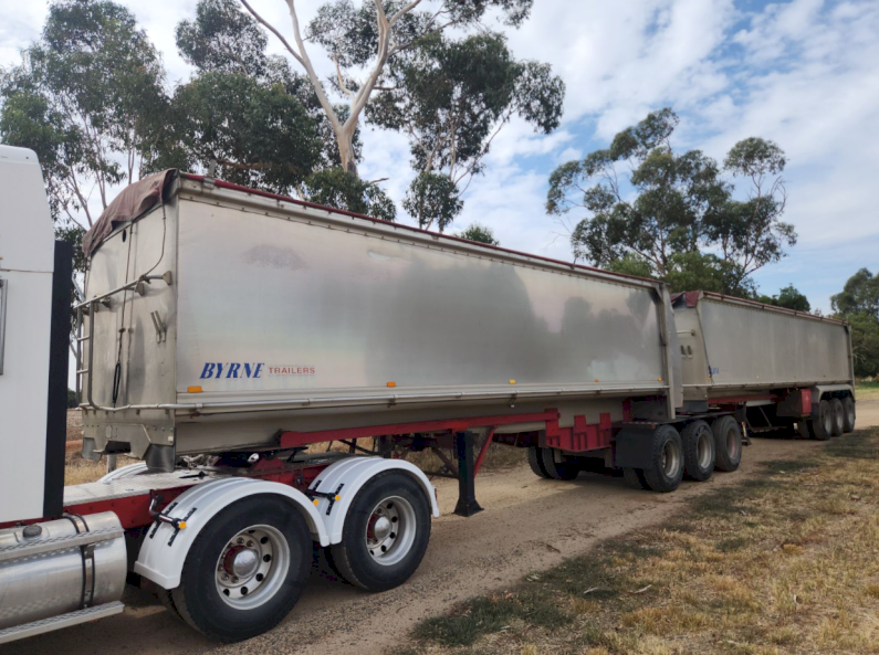 1998 Byrne Aluminum TOA B Double Tipper Trailers