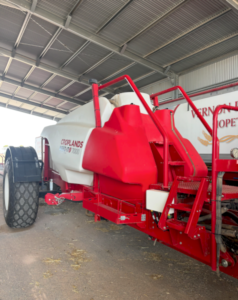 2020 Croplands Weedit Quadro 7000 Boom Spray