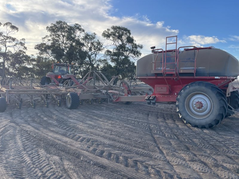 2008 Seed Hawk 1220 Bar Only