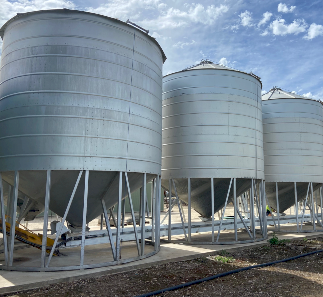 3 x Jaeschke 55 tonne Fertiliser Silos