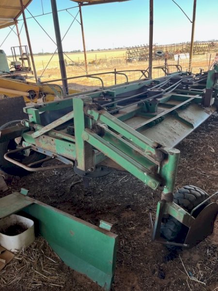 Loxton 18Ft Slasher