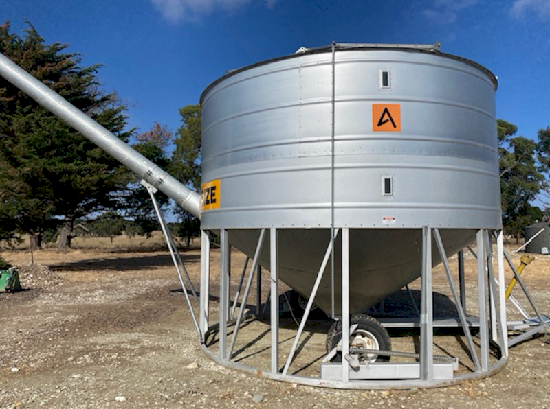 2018 Ahrens 1511 Jumbo PTO Field Bin