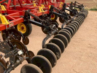 30ft Bourgault Disc Seeder