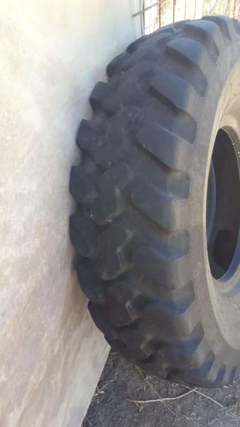 Bridgestone 14.00R24 TG Tyre