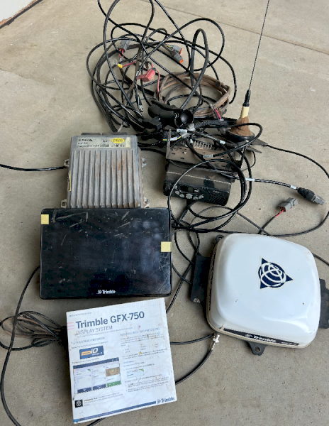 2022 Trimble GFX750 and GPS Equipment