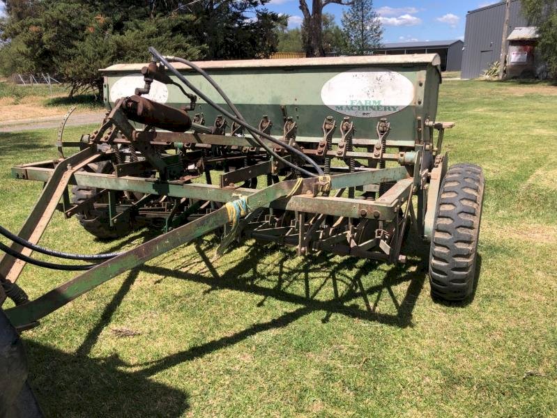 John Shearer 12 Run Disc Seeder