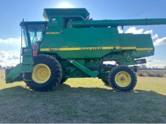 John Deere CTS2 Header with 930R Front