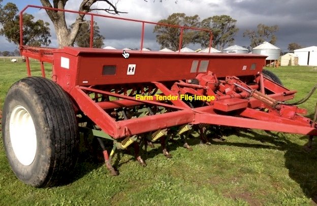 WANTED International 511 tyres and Harrows