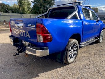 2019 Toyota Hilux SR5 Twin Cab