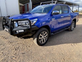 2019 Toyota Hilux SR5 Twin Cab