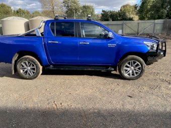 2019 Toyota Hilux SR5 Twin Cab