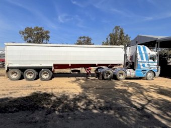 2002 Kenworth K104 Prime Mover with 2016 Maxitran Semi Trailer