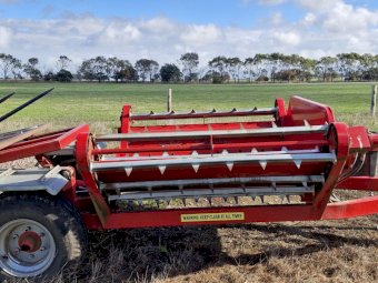 2021 WMI  Elite Hay feedout Trailer