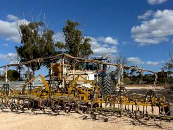 32ft Connor Shea EC Air Seeder