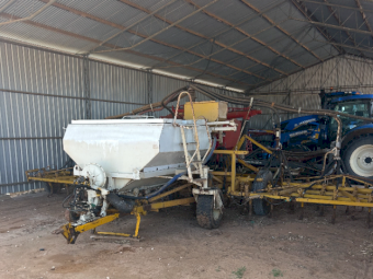 32ft Connor Shea EC Air Seeder