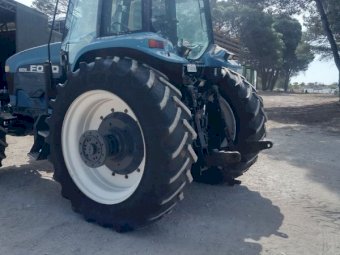 Ford 8970 Tractor