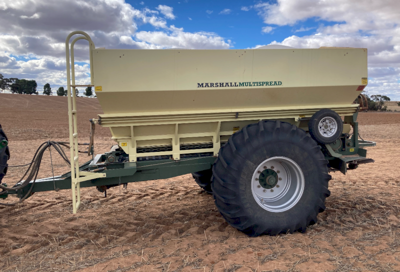 2017 Marshall 810T Multi Spreader