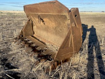 Industrial 4 in 1 Loader Bucket