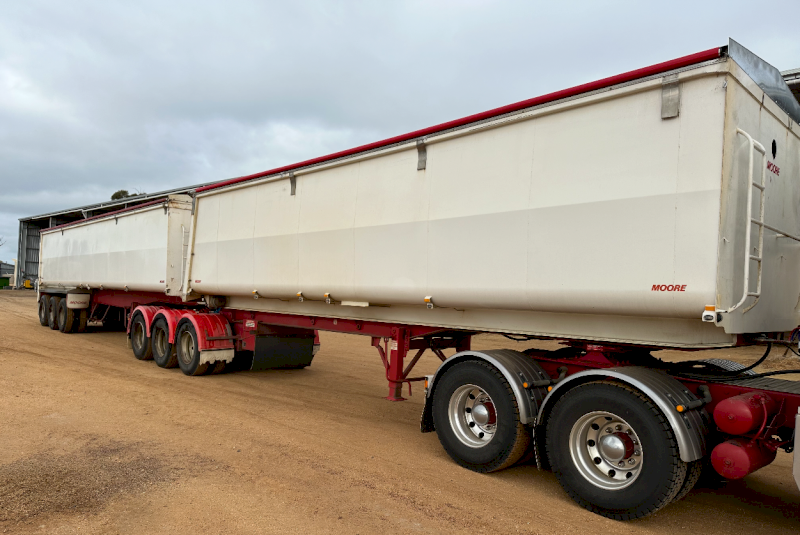 2011 Moore B Double Tipper Trailers