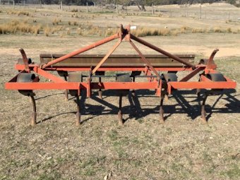 Klonskild 11 Tyne Chisel Plow