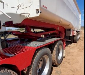 2023 Moore AB Triple Tippers