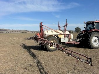 Croplands Pinto 3000 Trailing Sprayer