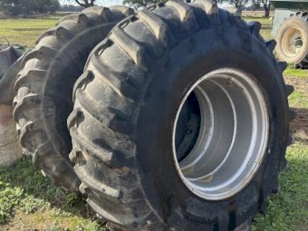 White 2135 Tractor