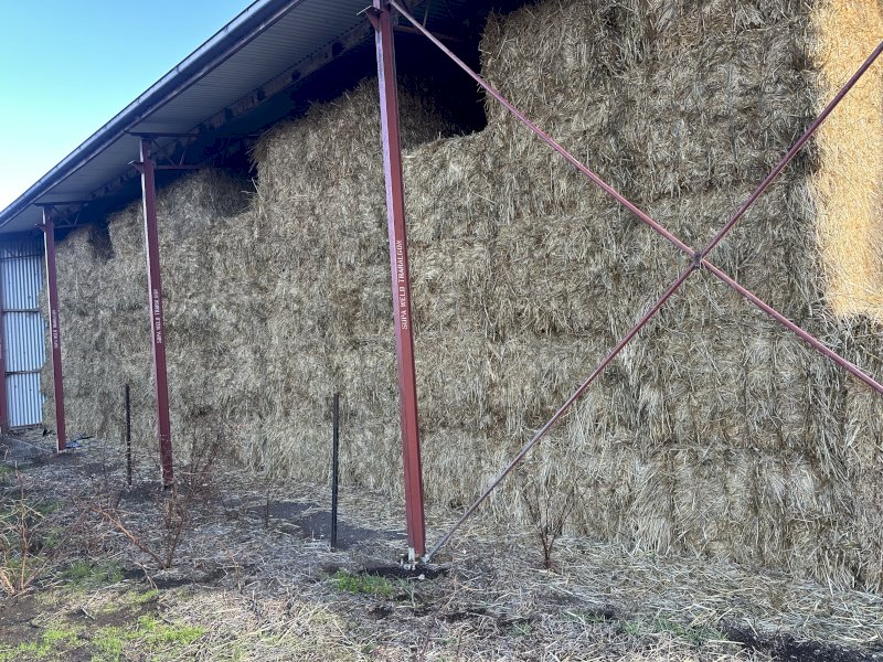 70mt Oaten Hay 8x4x3 Bales
