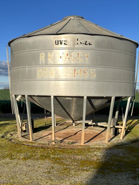 RK Macey 31 tonne Field Bin