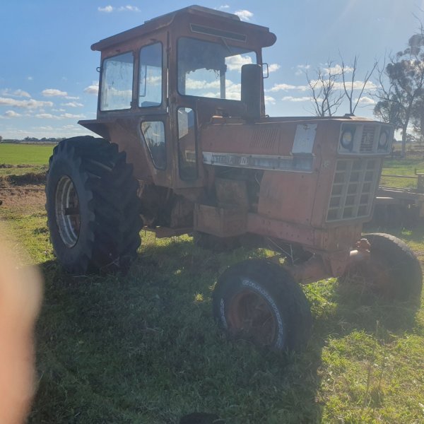 International 766 Tractor