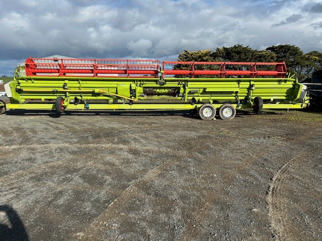 Claas 1230 Vario Pick Up Front