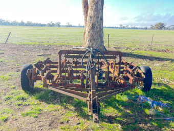 19 Tyne Scarifier