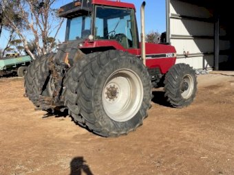 Case IH 7130 Tractor