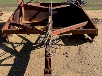 Hume Colville Drag Bucket