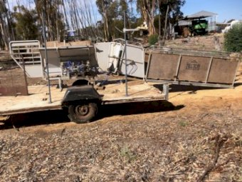 Hecton Air Operated Sheep Handler