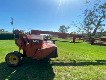 2010 New Holland 1431 Discbine Mower Conditioner