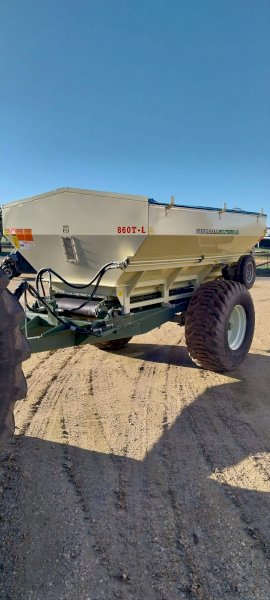 2014 Marshall 860 TL Spreader