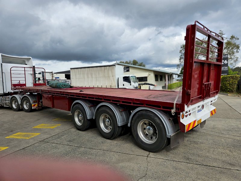 1995 Lusty Convertable Tipper Trailer