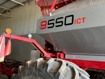 2019 Morris 9950CTI Air Seeder With 40Ft Quantam Bar