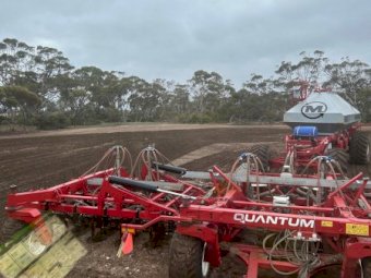 2019 Morris 9950CTI Air Seeder With 40Ft Quantam Bar