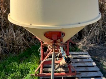 Vicon Fert Spreader