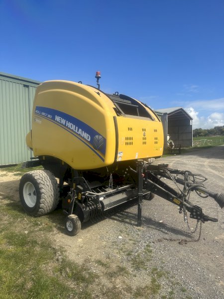 2020 New Holland Roll-Belt 180