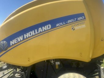 2020 New Holland Roll-Belt 180