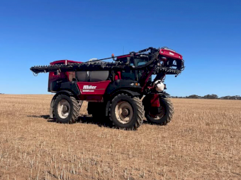 2016 Miller Nitro 6365 Self Propelled Sprayer