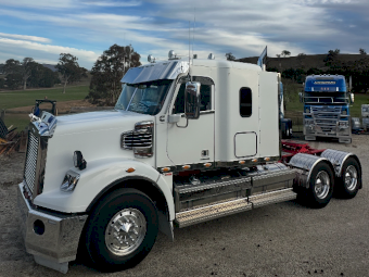 2012 Freightliner Coronado 6x4 Prime Mover