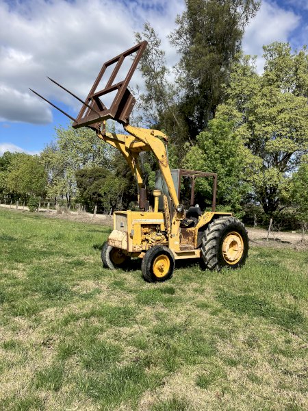 CHAMBERLAIN C456 FRONT END LOADER